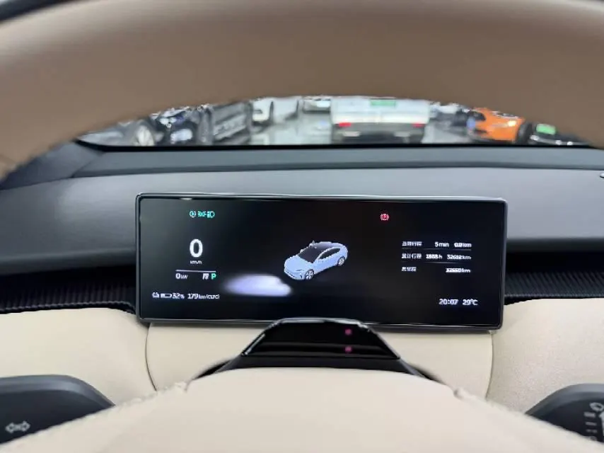 NIO 2022 ET5 75kWh automatic gear 14