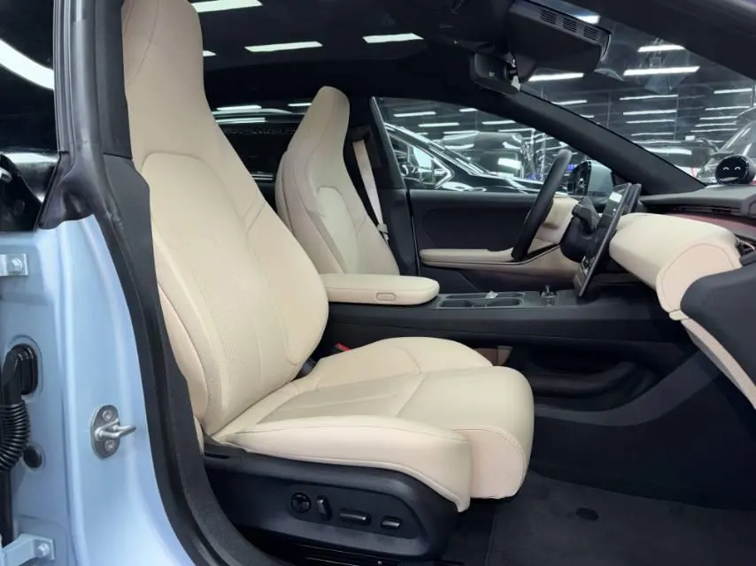 NIO 2022 ET5 75kWh automatic gear 7