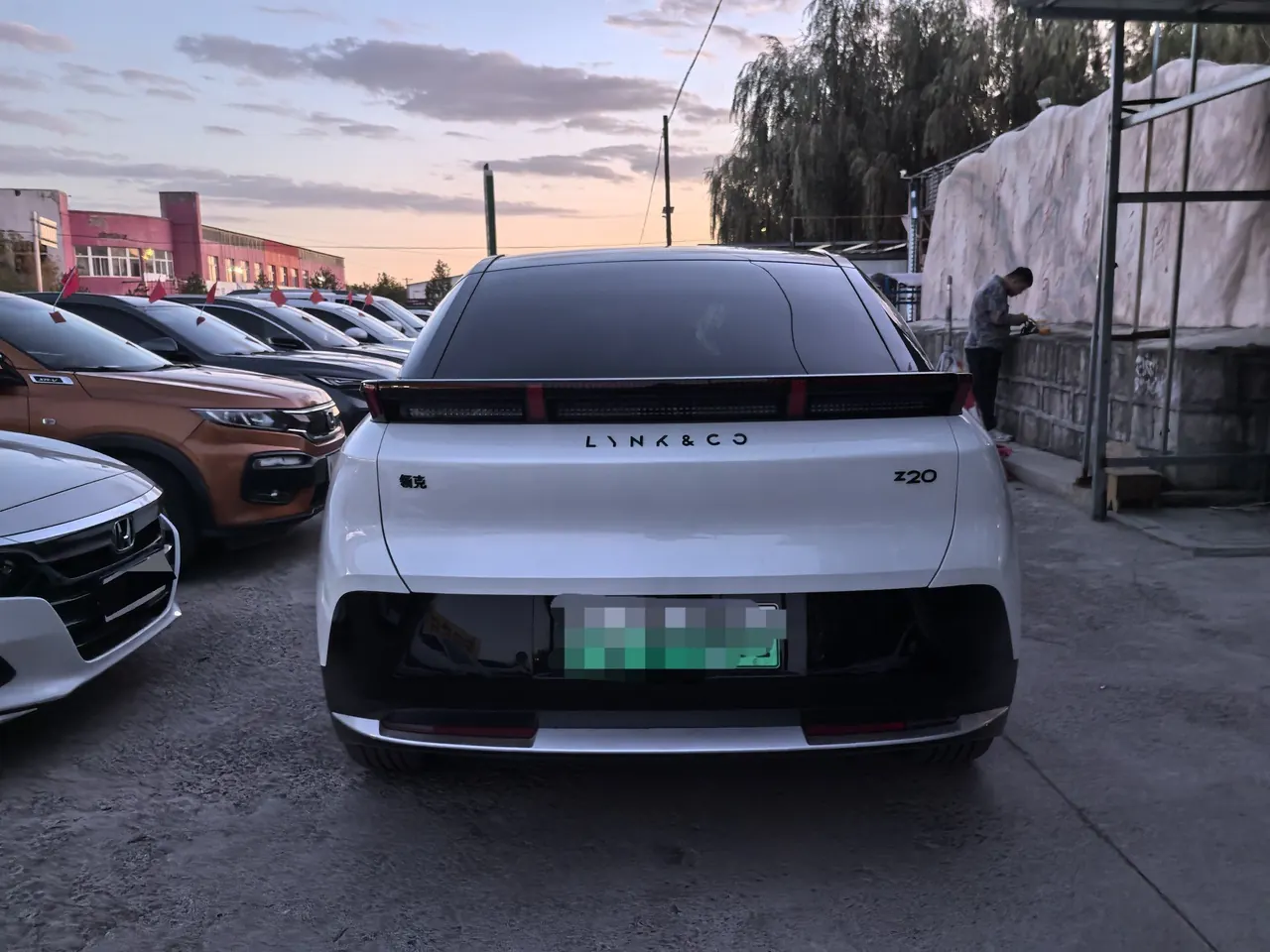 LYNK&amp;CO 2025 LYNK&amp;CO Z 20 530km Rear Drive Pro Automatic 8