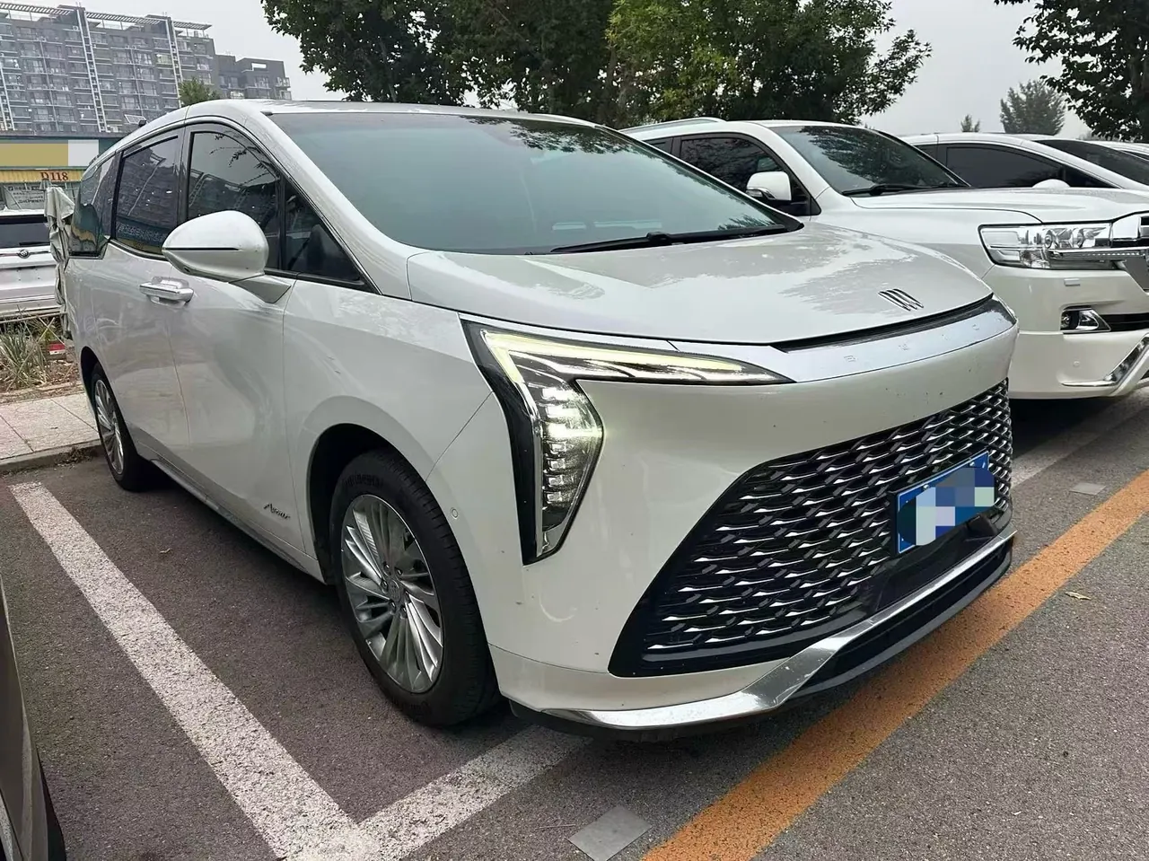Buick 2023 Century 48V 2.0T Yunshi Edition 6-seat Automatic Gear 2