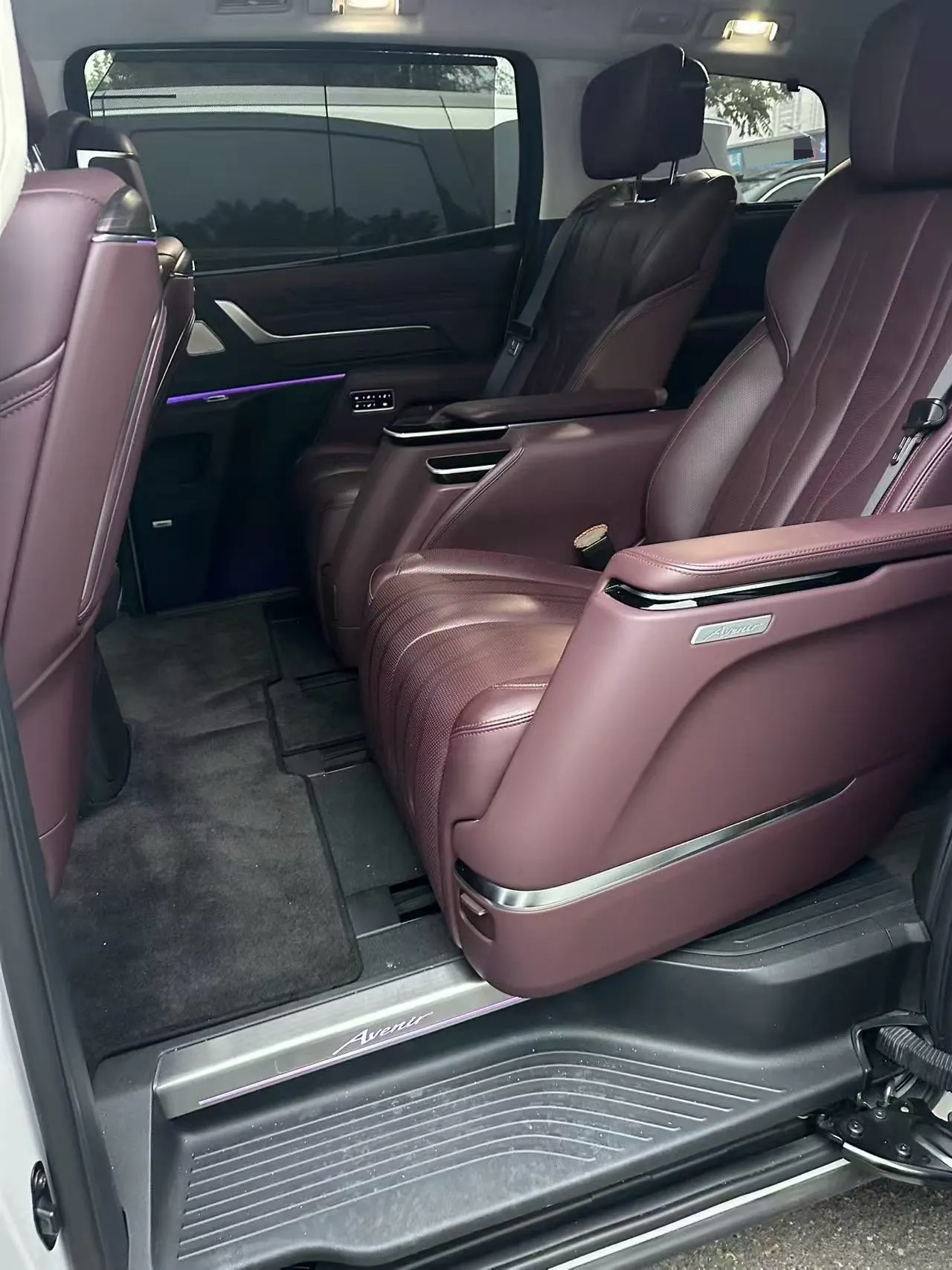 Buick 2023 Century 48V 2.0T Yunshi Edition 6-seat Automatic Gear 7