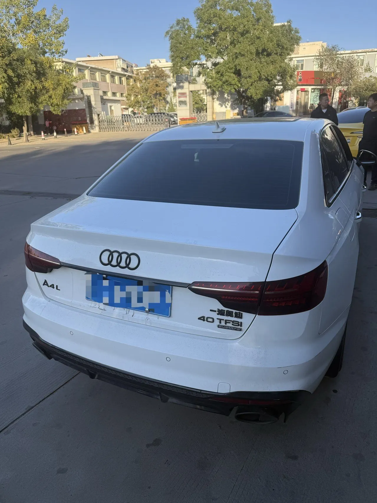 Audi 2020 A4L 2.0TFSI 40TFSI Quattro Deluxe Dynamic Automatic 3