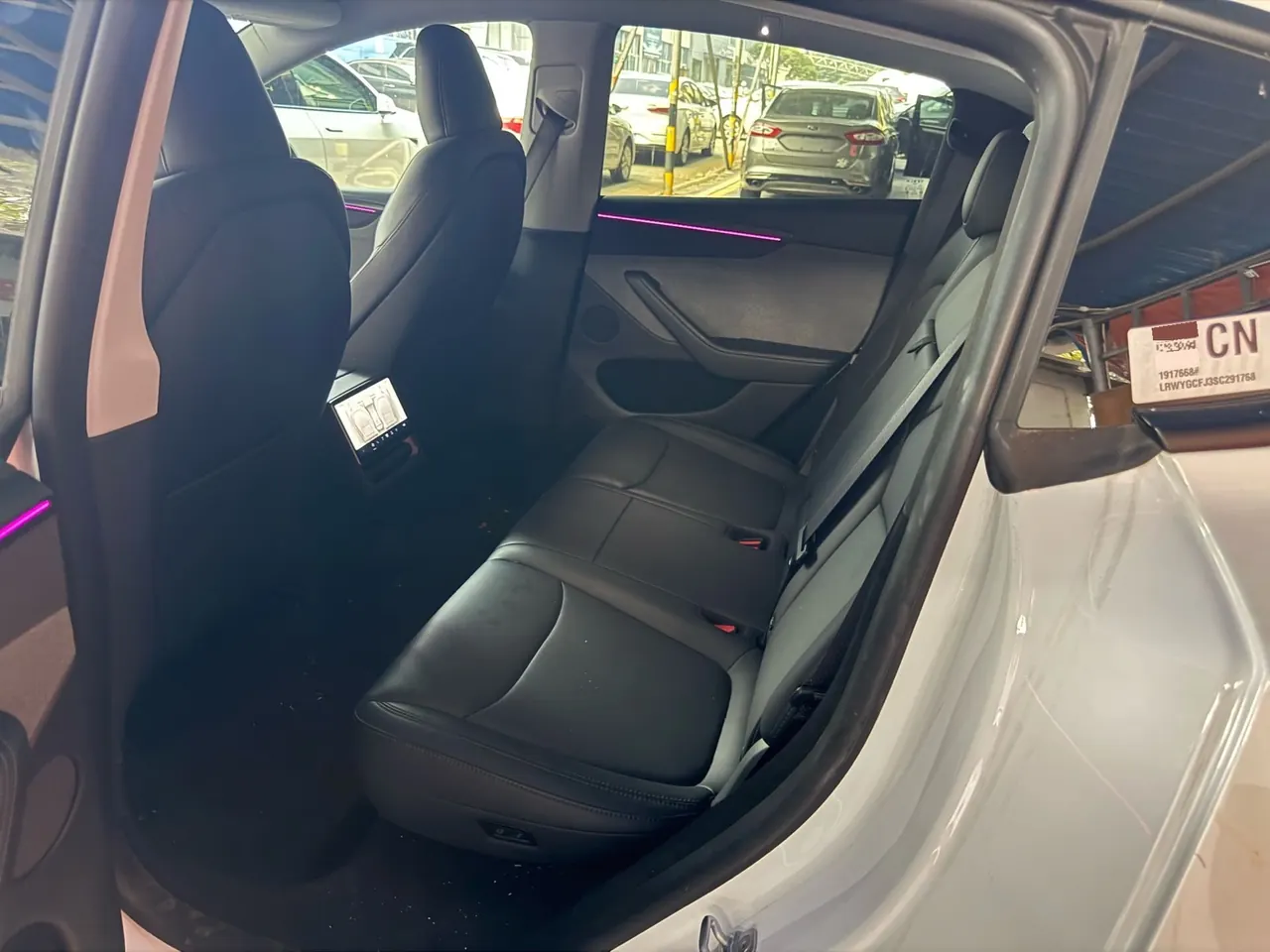 Tesla 2025 Model Y rear-wheel drive version automatic transmission 3