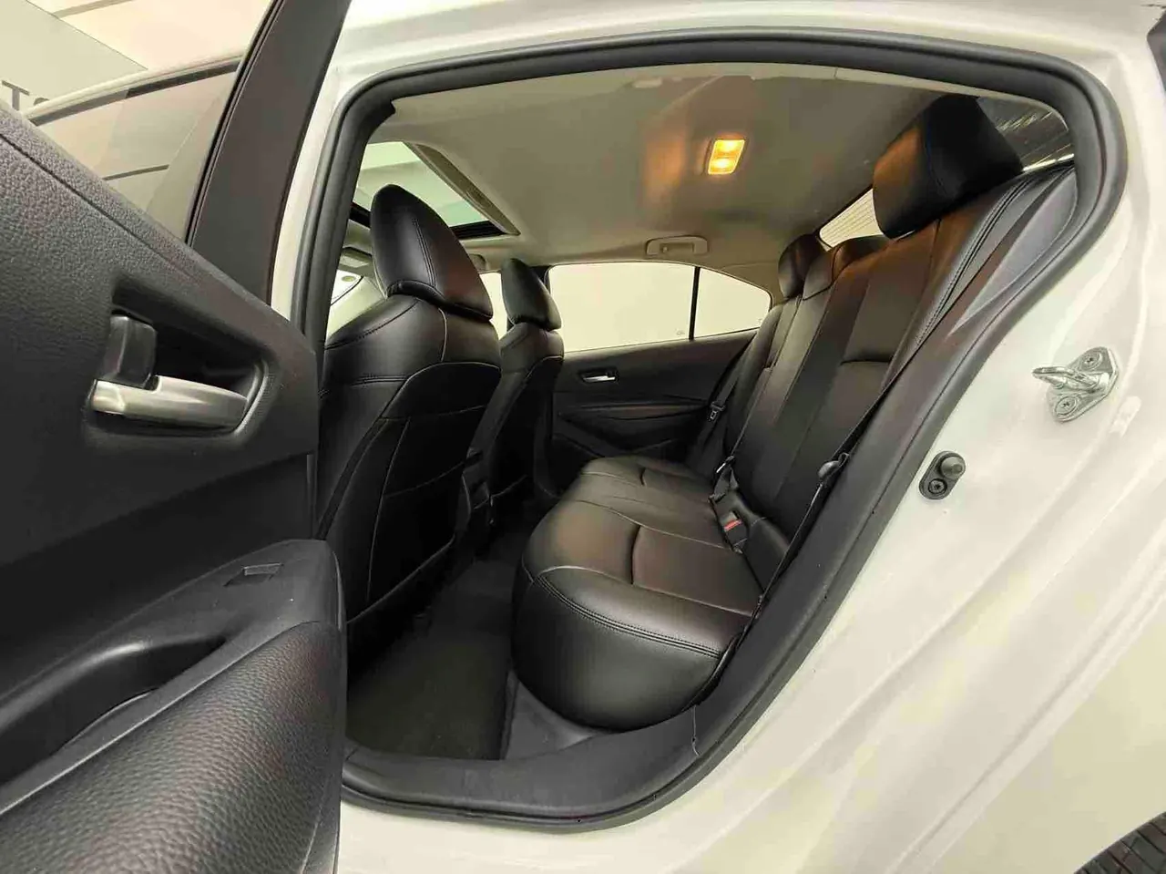 Toyota 2021 corolla 1.2T stepless elite PLUS version of automatic gear 8