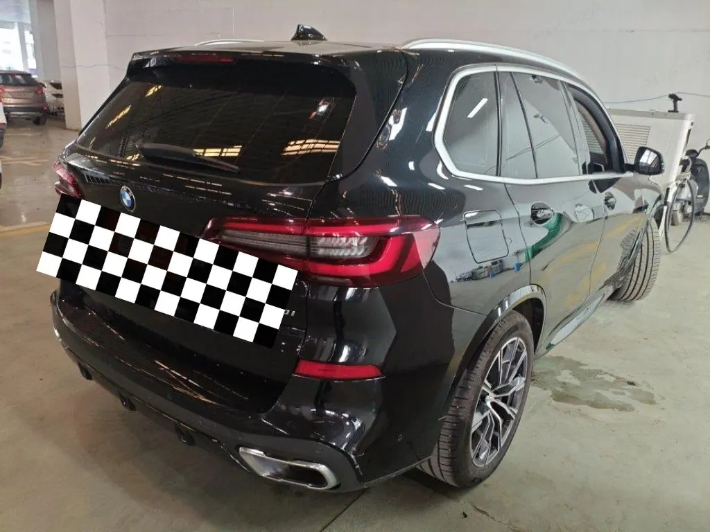 BMW X5 (Imported) 2021 X5 xDrive30i 2.0T M Sports Suit (Modified) Automatic Gear 2