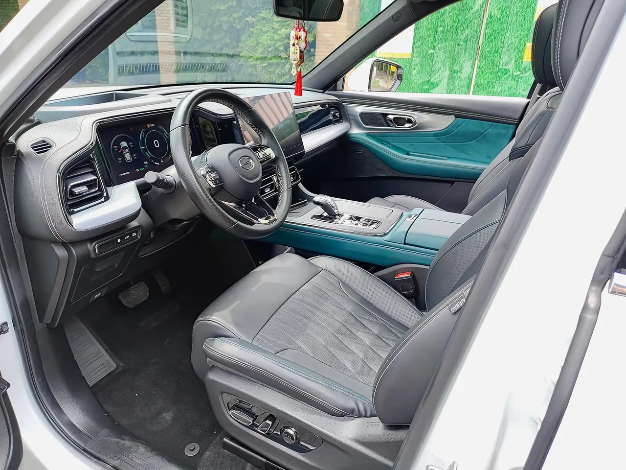Chuanqi 2022 GS8 2.0TGDI Two-Drive Deluxe Zhilian Edition Seven-seat Automatic Gear 4