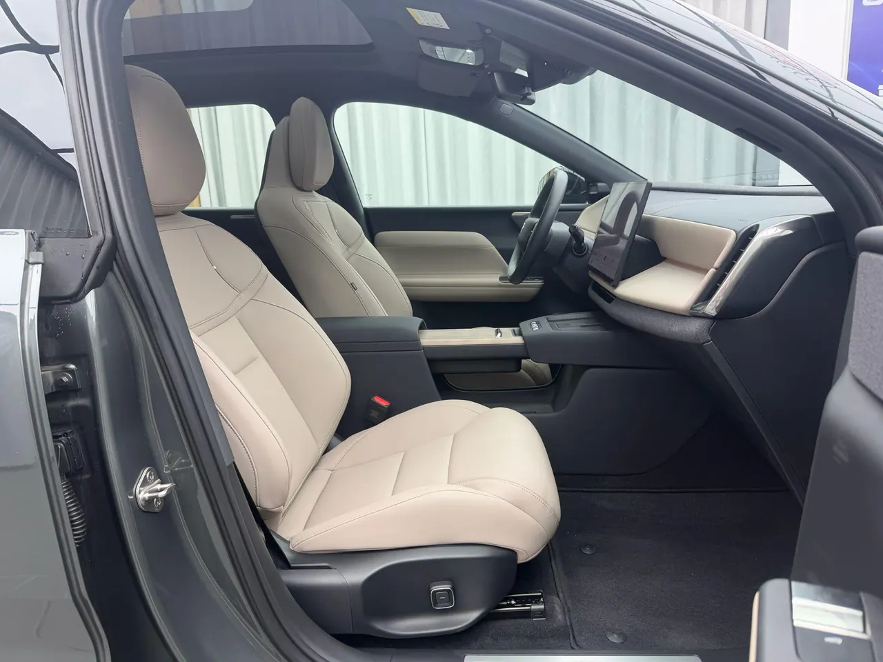 Volvo 2026 XC70 1.5T 4-wheel drive long endurance Core automatic gear 7