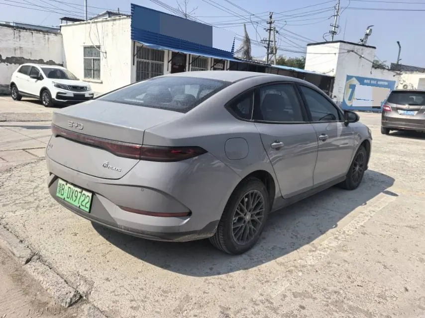 BYD 2025 Qin PLUS EV 510KM Standard Edition Automatic Gear 3