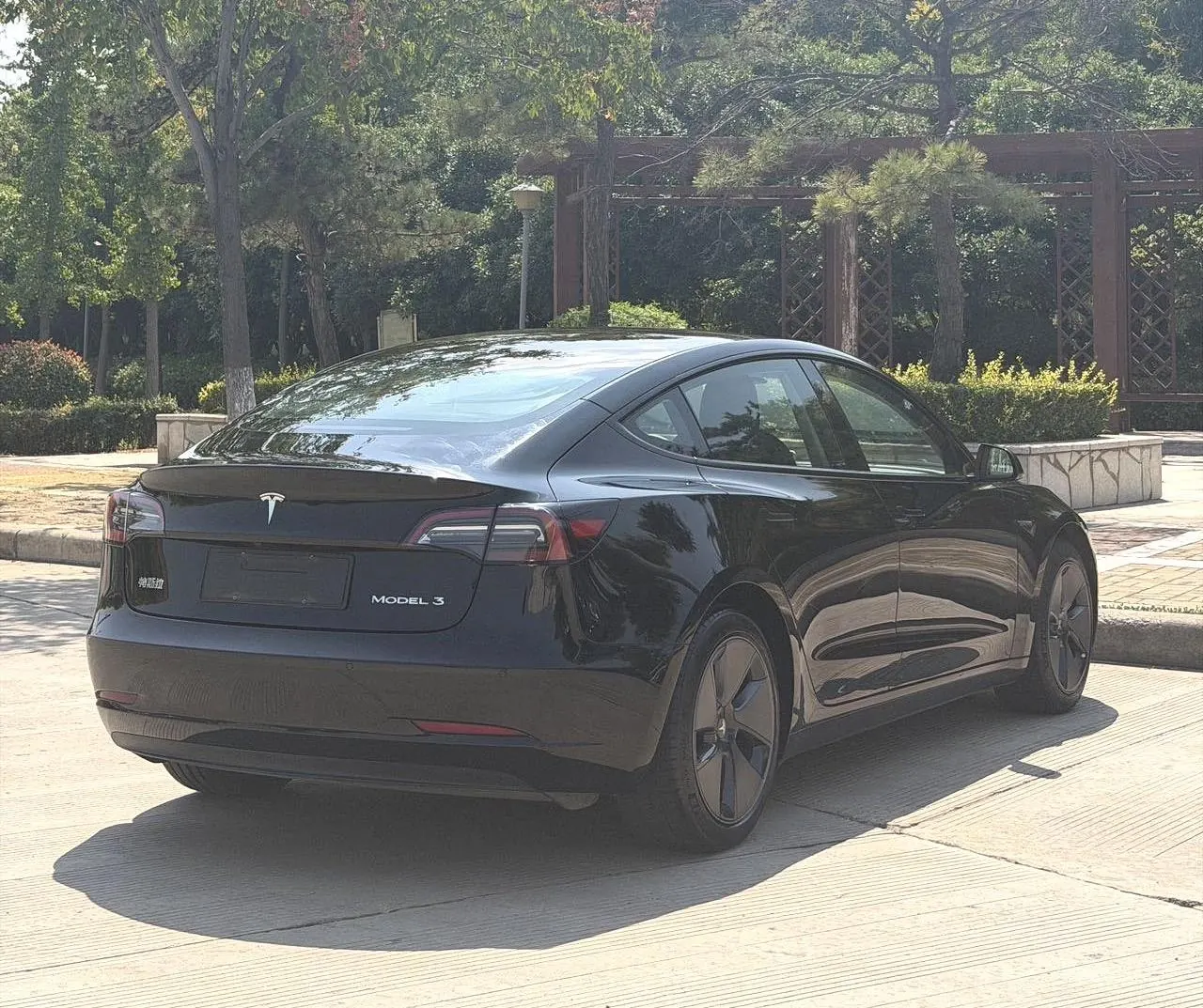 Tesla 2023 Model 3 Rejuvenation Edition Rear Wheel Drive Automatic Transmission 7