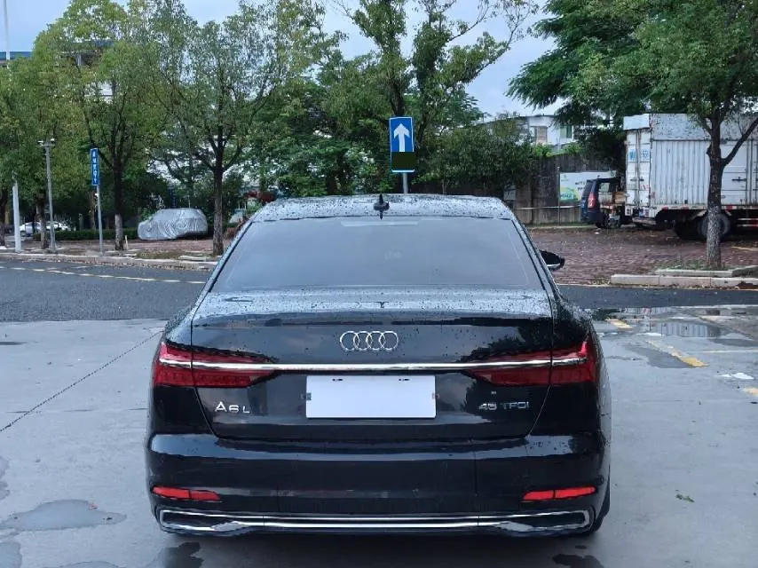 Audi 2023 A6L 2.0TFSI 40TFSI Deluxe Dynamic Automatic 8