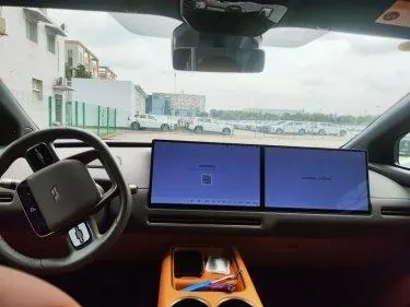 Li 2025 i8 Standard Edition Automatic Gear 5