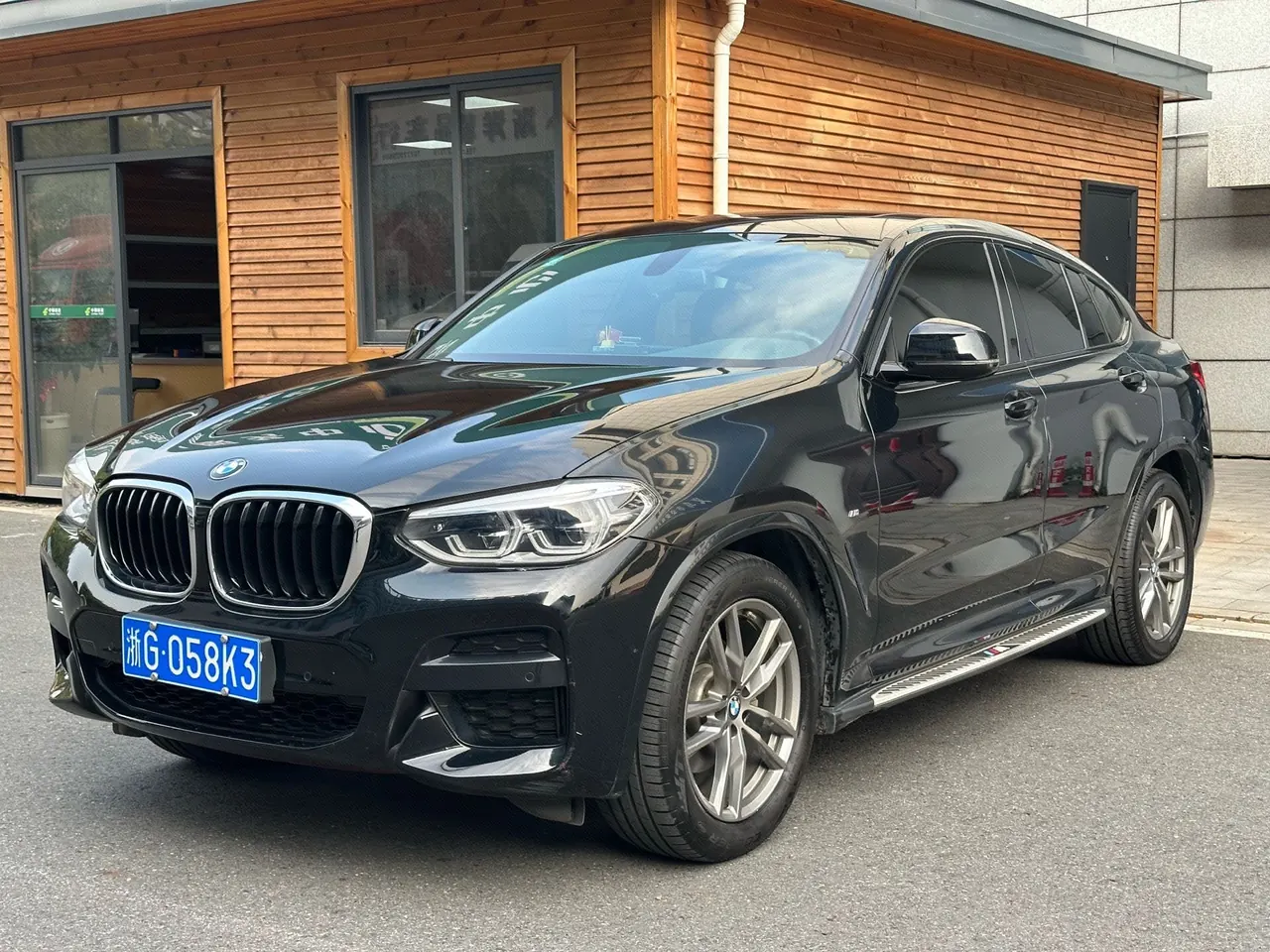 BMW X4 (Imported) 2020 X4 xDrive25i 2.0T M Sports Suit Automatic Gear 8