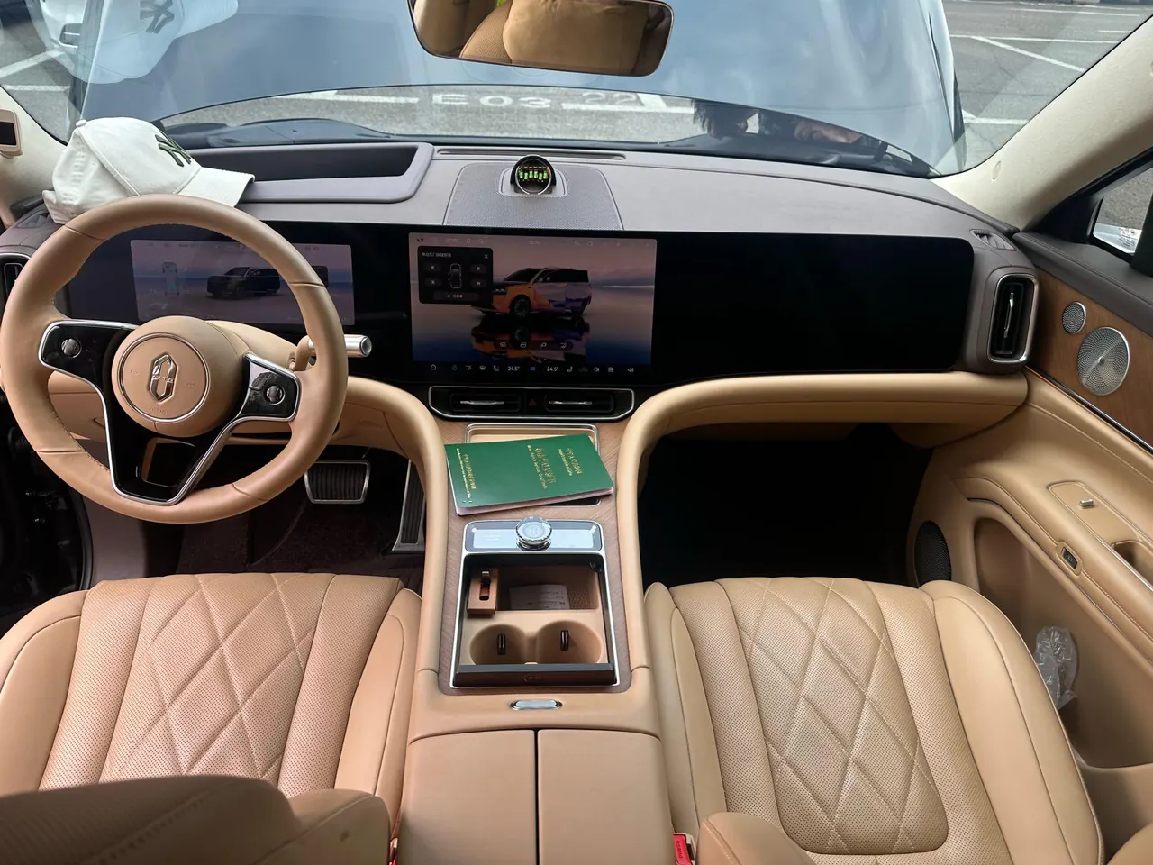 AITO 2024 AITO M9 extended range Ultra version 52kWh5 seat version automatic gear 5