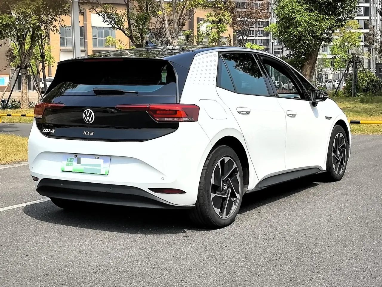 Volkswagen 2023 ID. 3 Upgraded Pure Smart Edition, Automatic Transmission 5