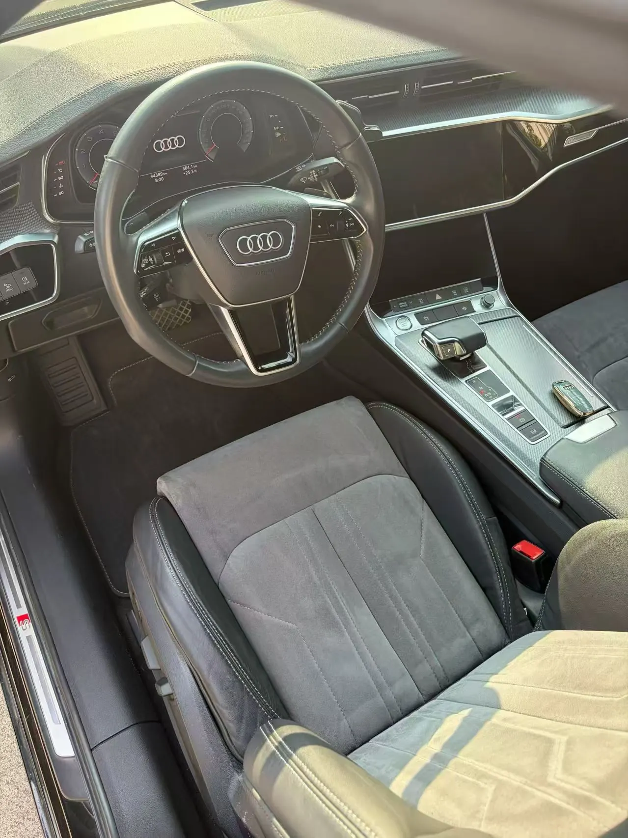 Audi 2020 A6L 2.0TFSI 45TFSI Selected Dynamic Automatic 6