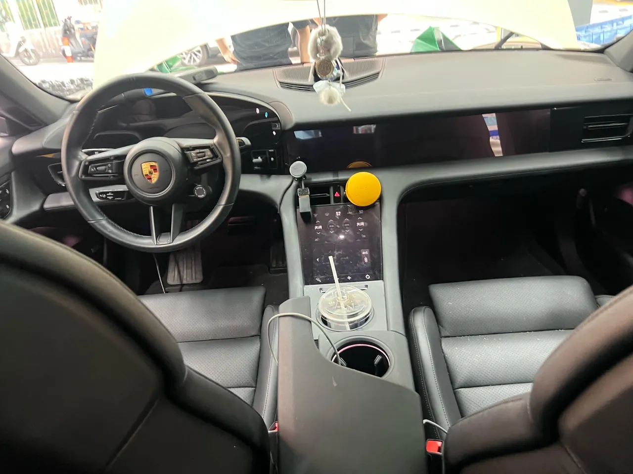 Porsche Taycan (Imported) 2020 Taycan Taycan Automatic 3
