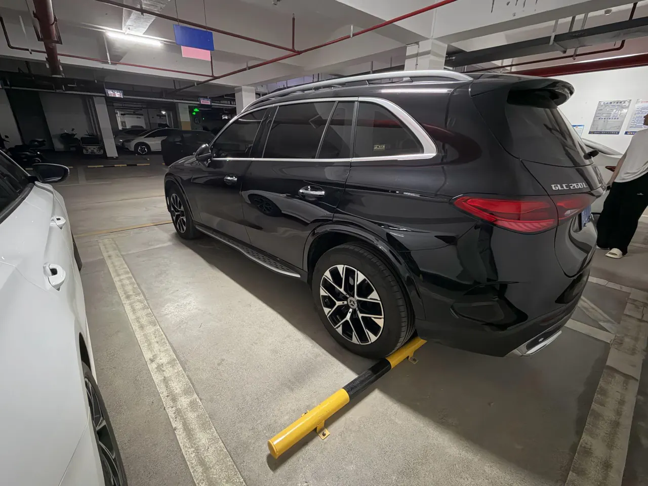 Mercedes Benz 2024 GLC 260 L 4MATIC 48V 2.0T Luxury 7-seat Automatic Gear 5
