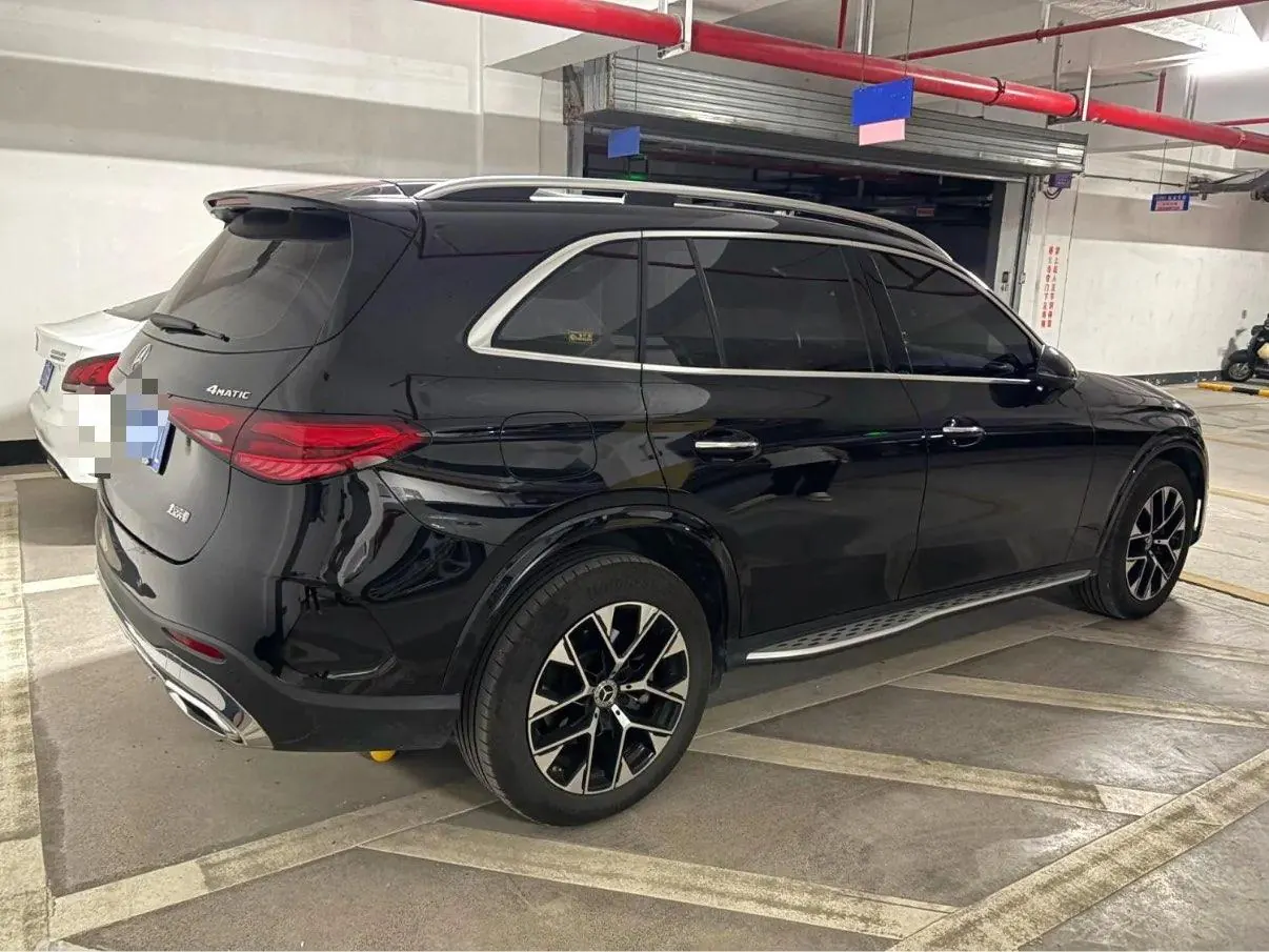 Mercedes Benz 2024 GLC 260 L 4MATIC 48V 2.0T Luxury 7-seat Automatic Gear 6