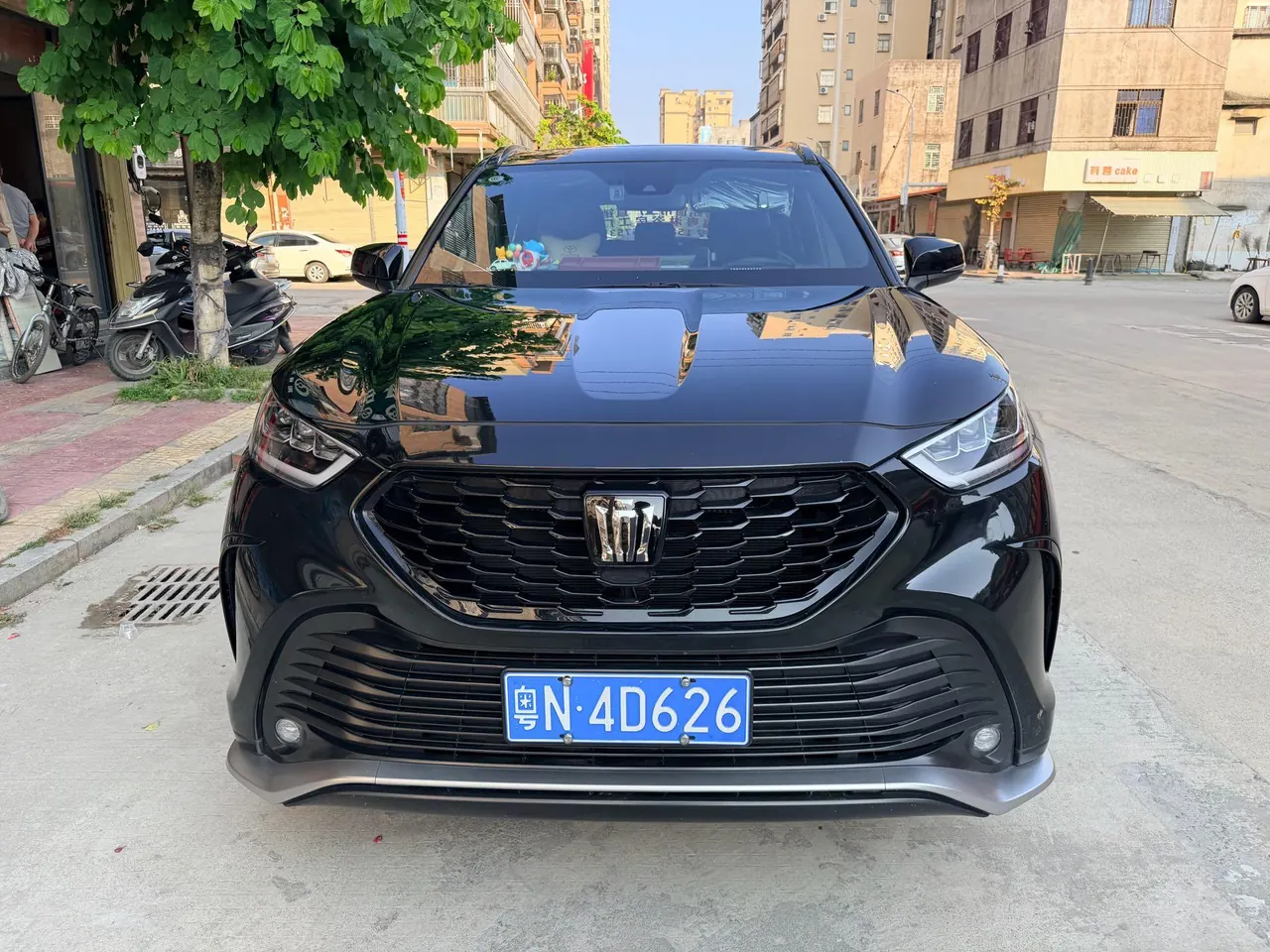 Toyota 2026 Crown Land Release HEV 2.5 Stepless Two-Drive Deluxe Automatic Gear 2