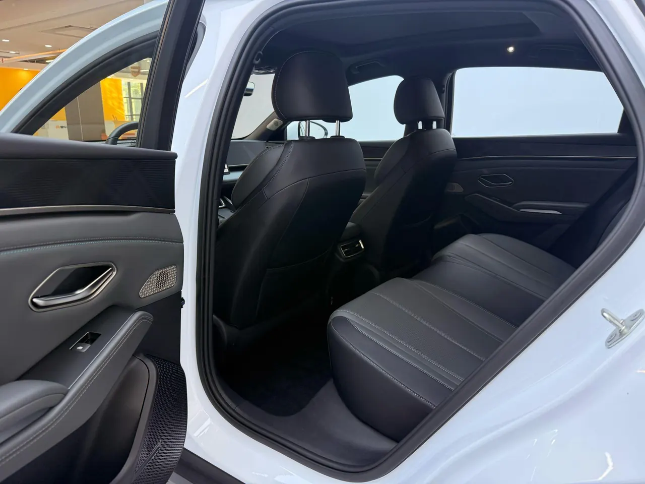 BYD 2025 Qin L DM-i 1.5 stepless smart driving version 120KM leading automatic gear 5