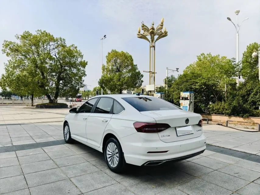 Volkswagen 2021 Lavida 1.5 Comfort Edition Automatic Gear 4