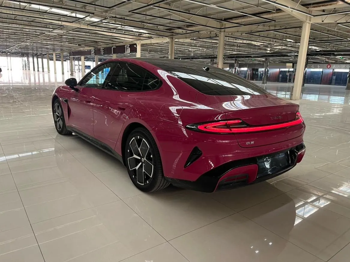 MI 2024 SU 7 830km Rear Drive Ultra Long Endurance High-end Smart Drive Pro Edition Automatic Gear 5
