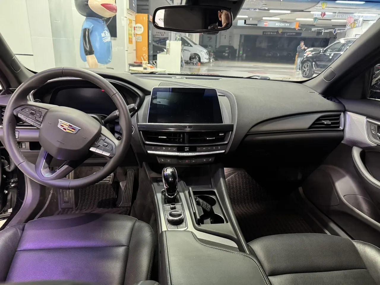 Cadillac 2023 CT5 2.0T 28T Luxury (Standard Edition) Automatic Gear 4