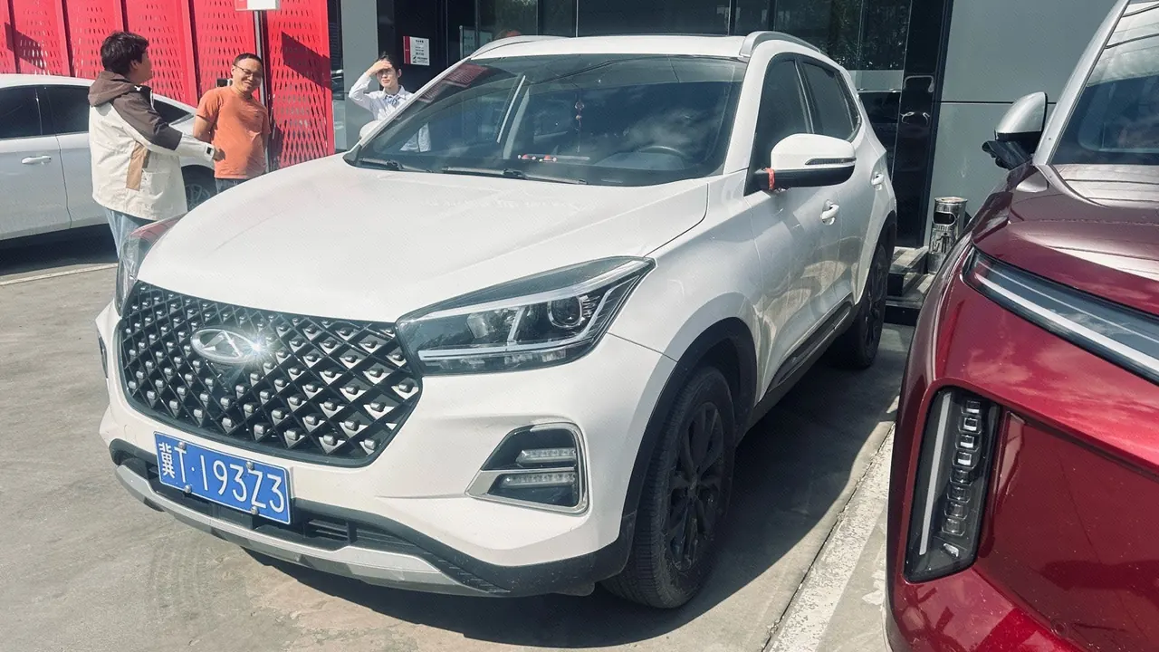 Chery 2023 Tiggo 5x 1.5 stepless fashion automatic transmission - View 1