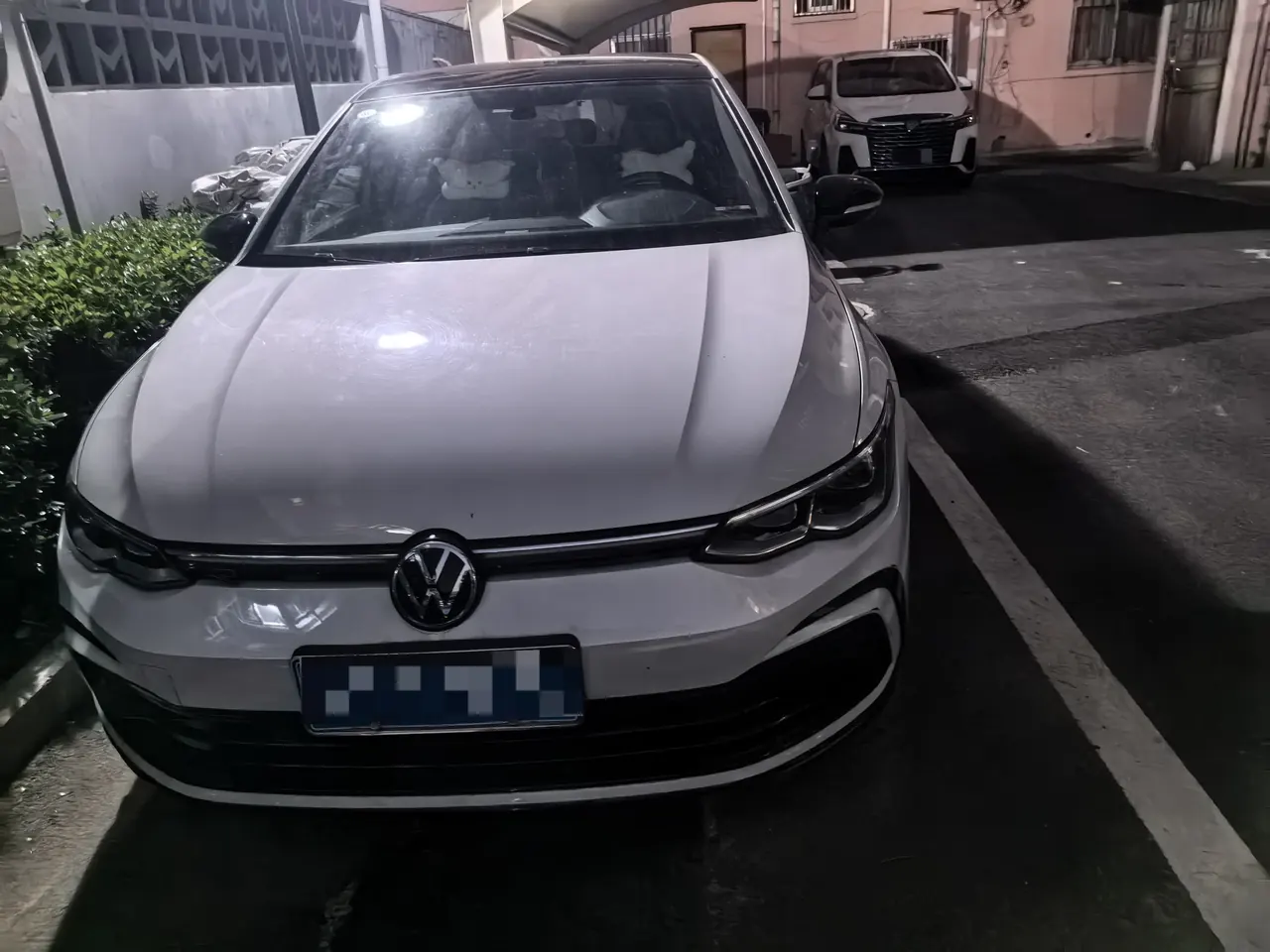 Volkswagen 2023 Golf 8 R-Line 1.4TSI 280TSI Lite Automatic 4