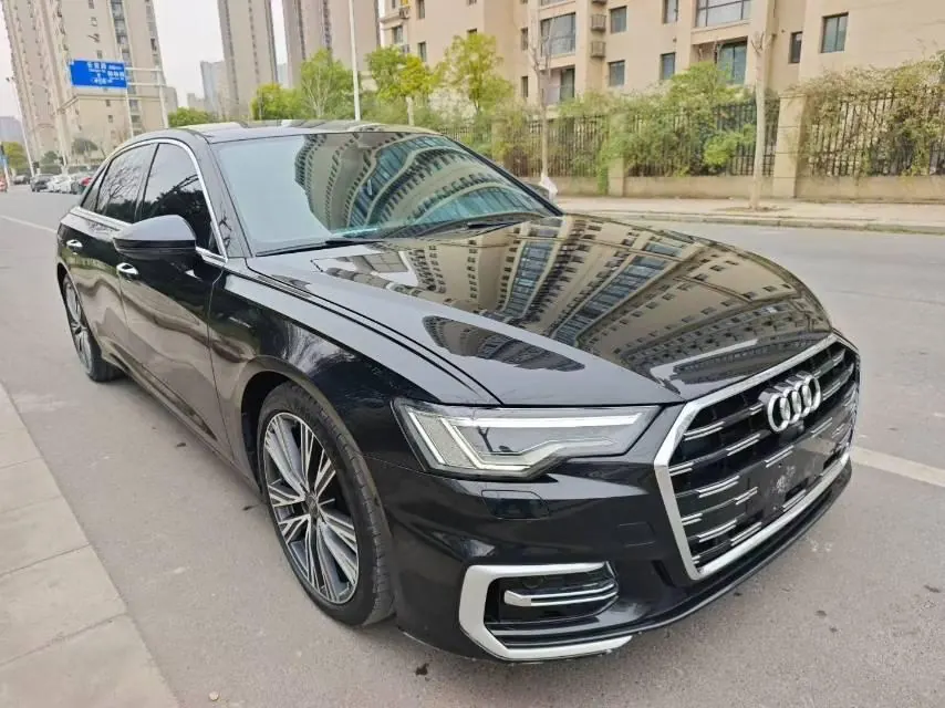 Audi 2024 A6L 2.0TFSI 45TFSI Quattro Selected Dynamic Automatic 3