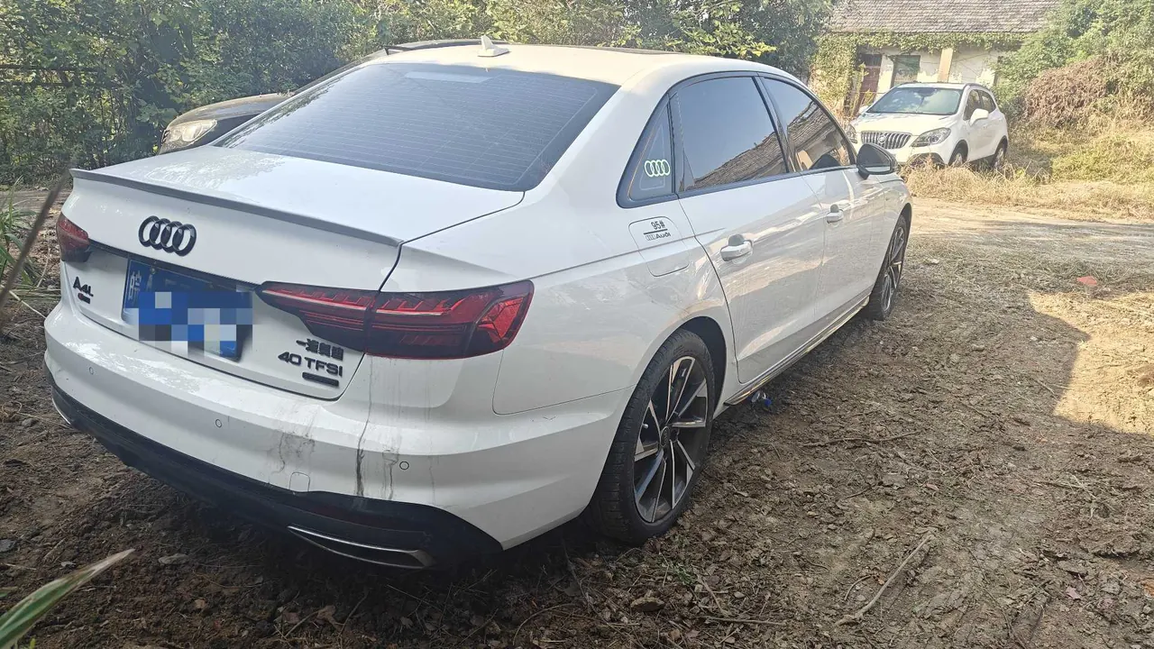 Audi 2023 A4L 2.0TFSI 40TFSI Deluxe Dynamic Automatic 4