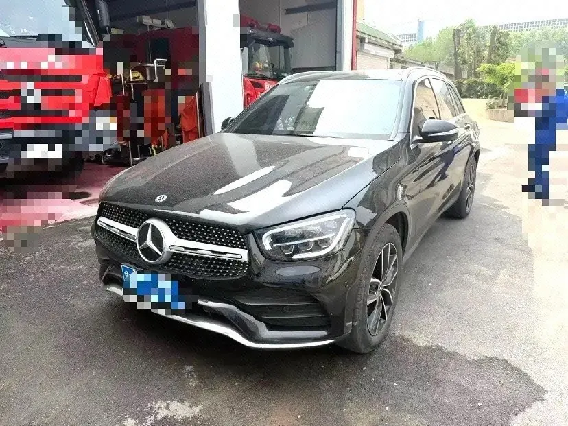 Open image lightbox: Mercedes Benz 2020 GLC 300 L 4MATIC 2.0T Dynamic Automatic