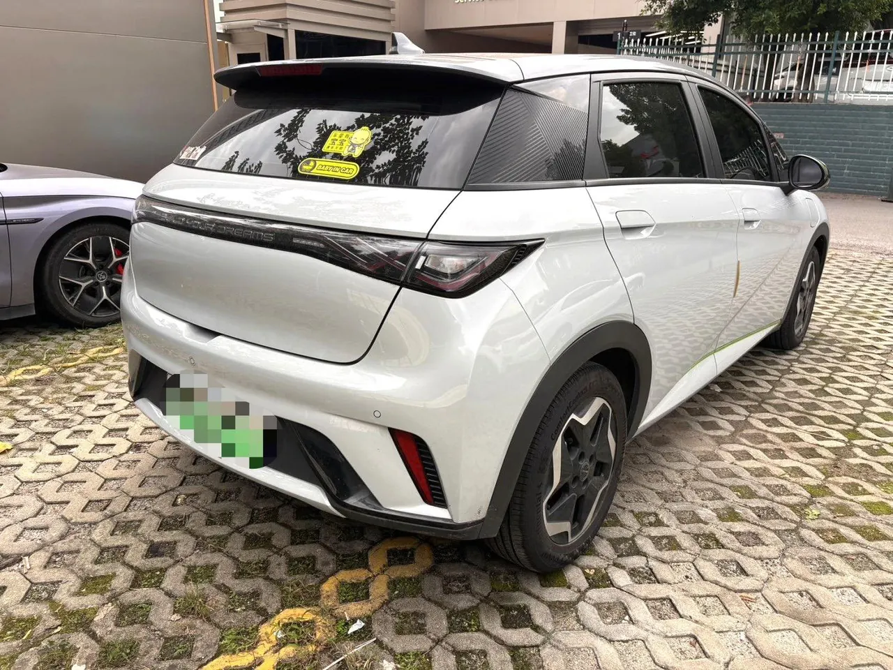 BYD 2021 Dolphin 405km Fashion Edition Automatic 4