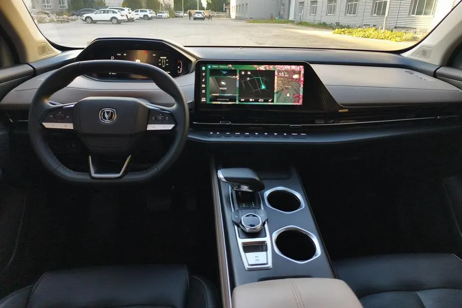 ChangAn 2022 CS55 PLUS 1.5T Honorable Automatic Gear 5