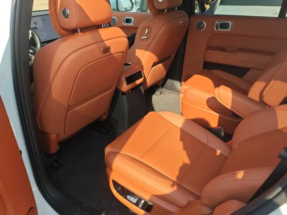 Li 2025 L9 Ultra Smart Refresh Edition Automatic Transmission 4