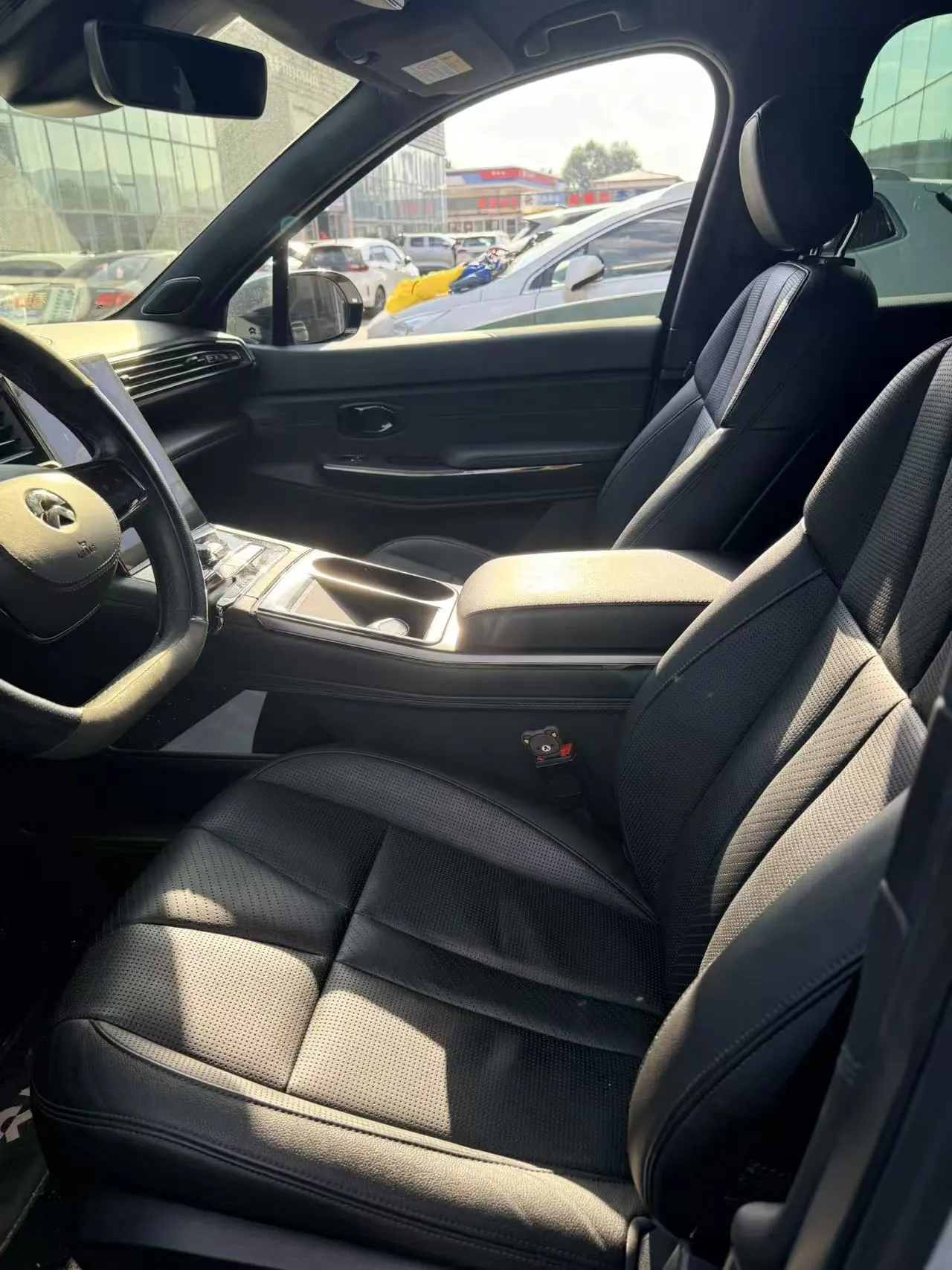 NIO 2020 ES8 Benchmark 580KM 7-seat automatic gear 4