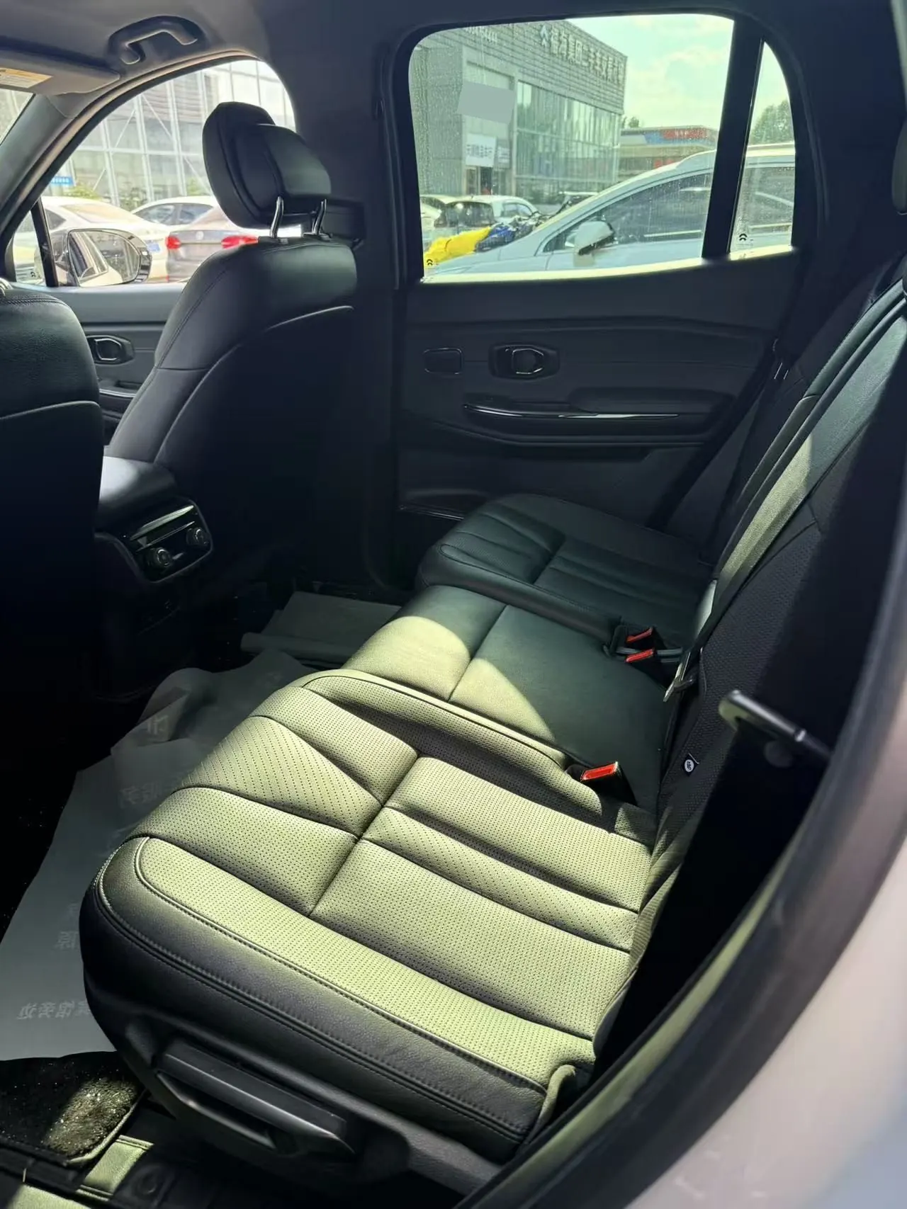 NIO 2020 ES8 Benchmark 580KM 7-seat automatic gear 5