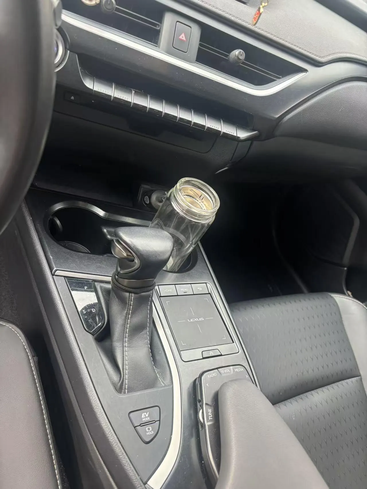 Lexus UX (Imported) 2020 UX260h 2.0 Stepless Exploration and Interesting Edition Automatic Gear 5