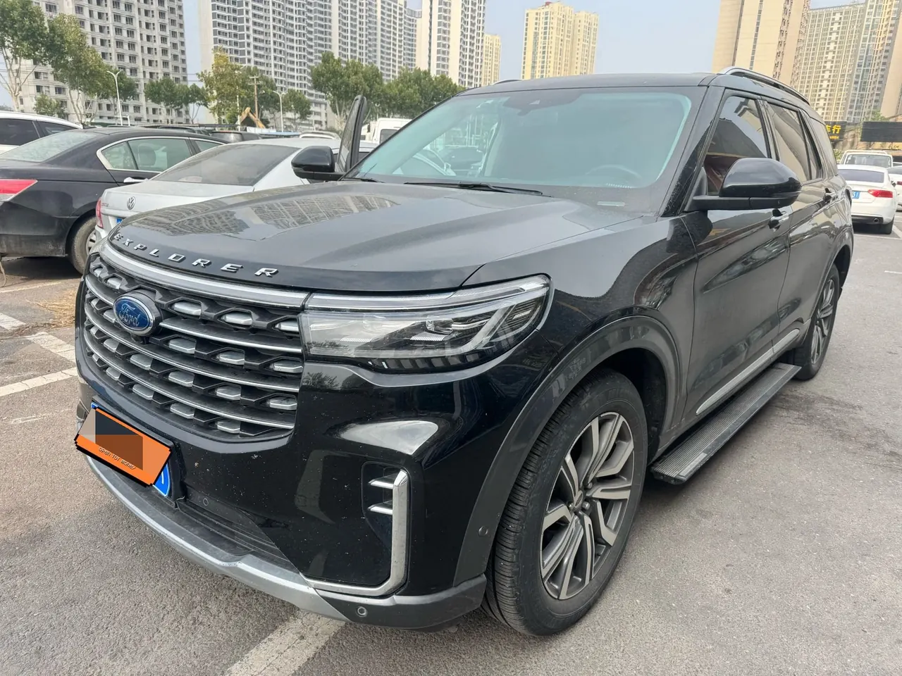 Ford 2020 Explorer 2.3T EcoBoost 285 Four-wheel Drive Titanium Edition 6-seat Automatic Gear 3