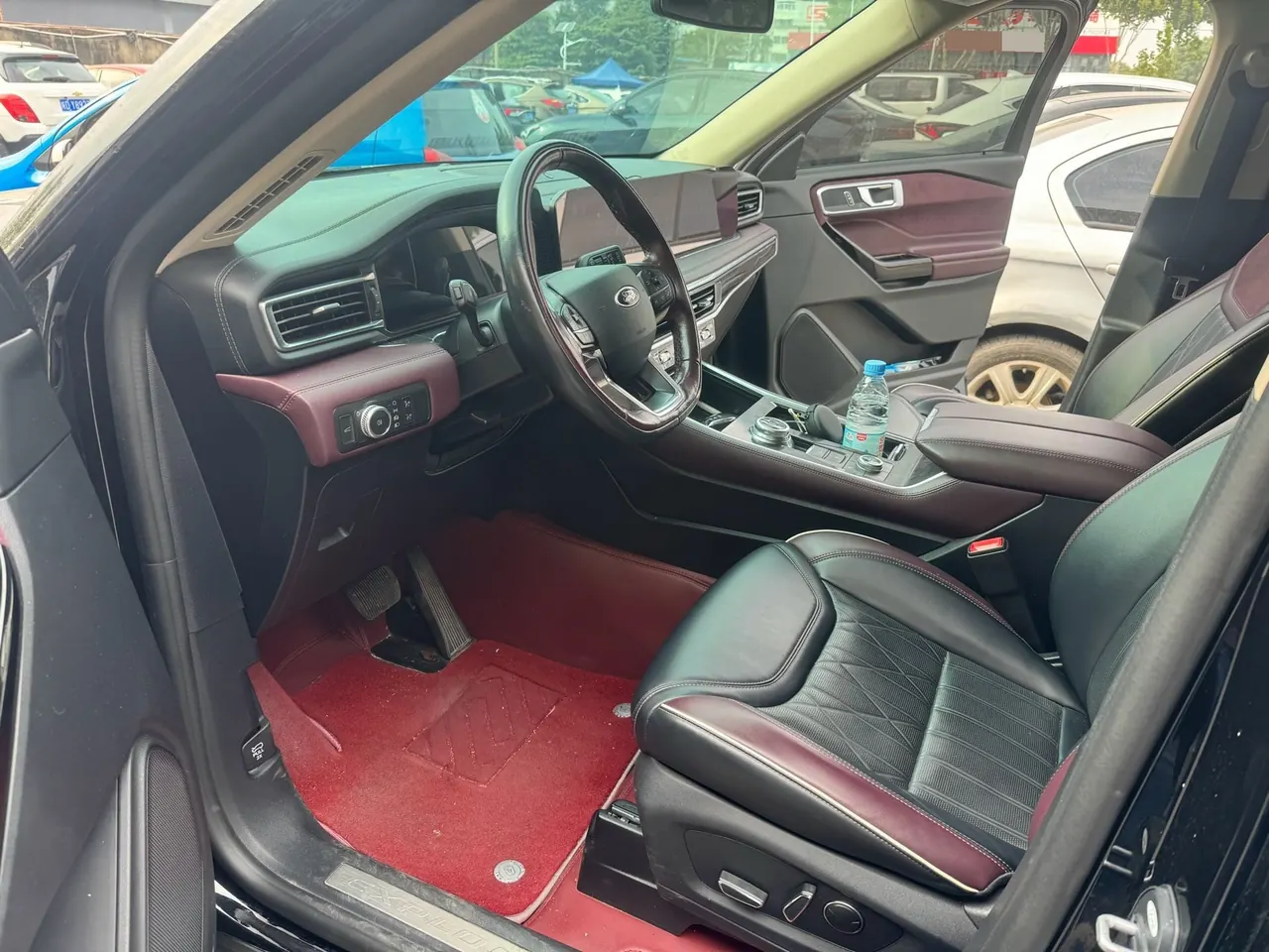 Ford 2020 Explorer 2.3T EcoBoost 285 Four-wheel Drive Titanium Edition 6-seat Automatic Gear 4