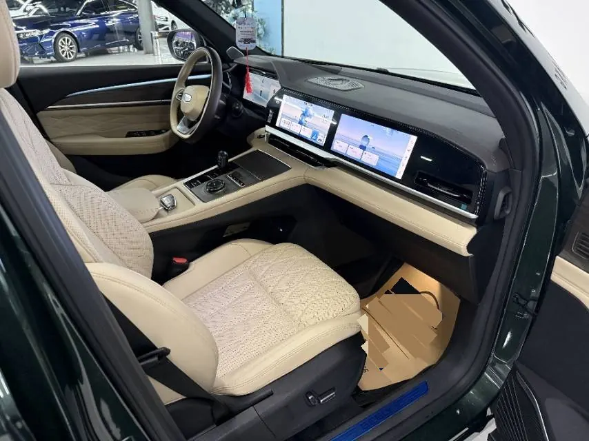 Geely 2025 XingyueL (Monjaro) 2.0TD Oriental Obsidian 4WD full-moon version automatic gear 6