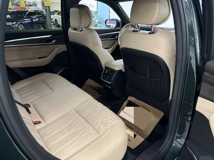 Geely 2025 XingyueL (Monjaro) 2.0TD Oriental Obsidian 4WD full-moon version automatic gear 9