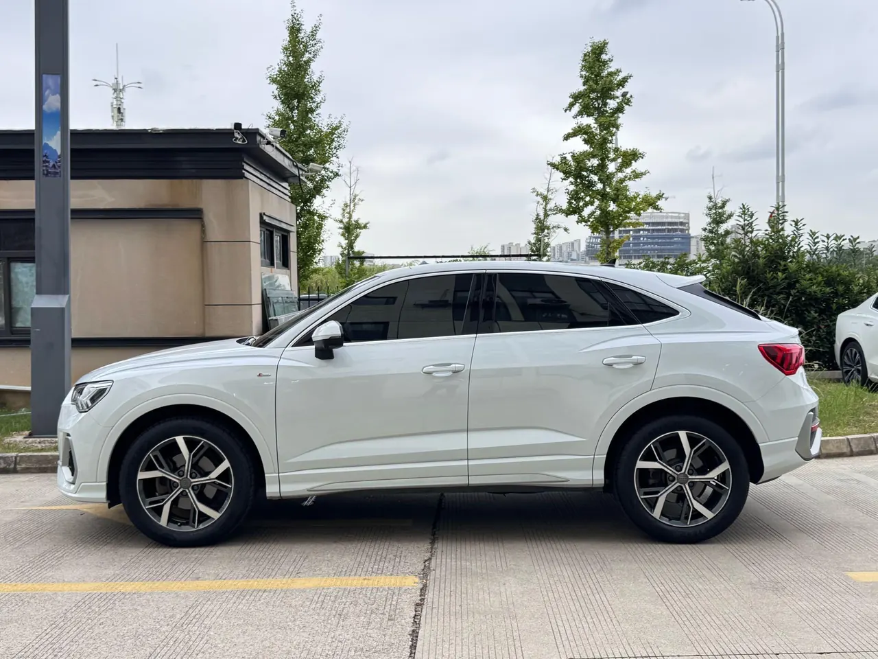 Audi 2020 Q3 Sportback 2.0TFSI 40TFSI Fashion Automatic 2
