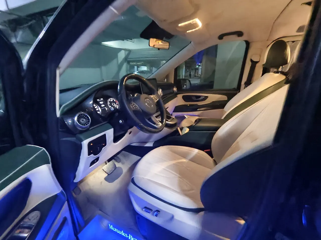 Mercedes Benz 2021 Vito 2.0T Business Edition 7-seat Automatic Gear 8