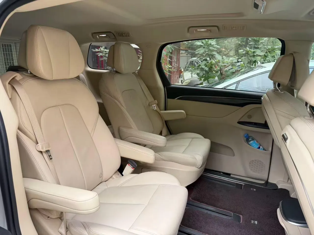 Buick 2022 GL8 ES Lu Zun 2.0T 653T Exclusive Automatic Gear 7