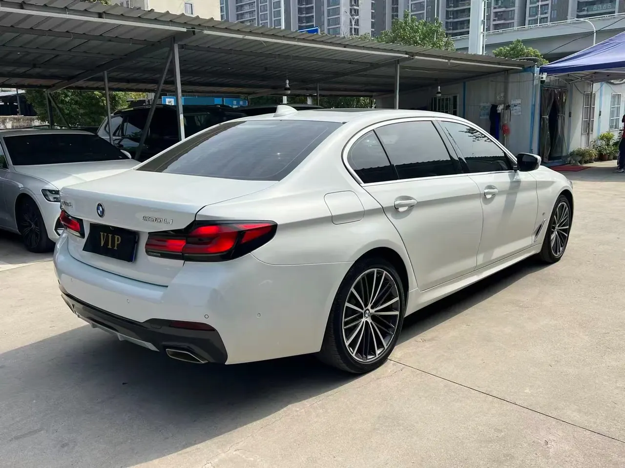 BMW 5 Series 2021 530Li 2.0T Leading M Sports Suit Automatic Gear 9