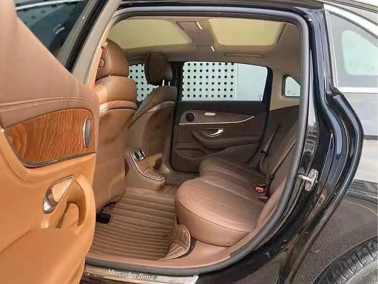 Mercedes Benz Class E New Energy 2021 E 350 e L 2.0T Automatic Gear 4