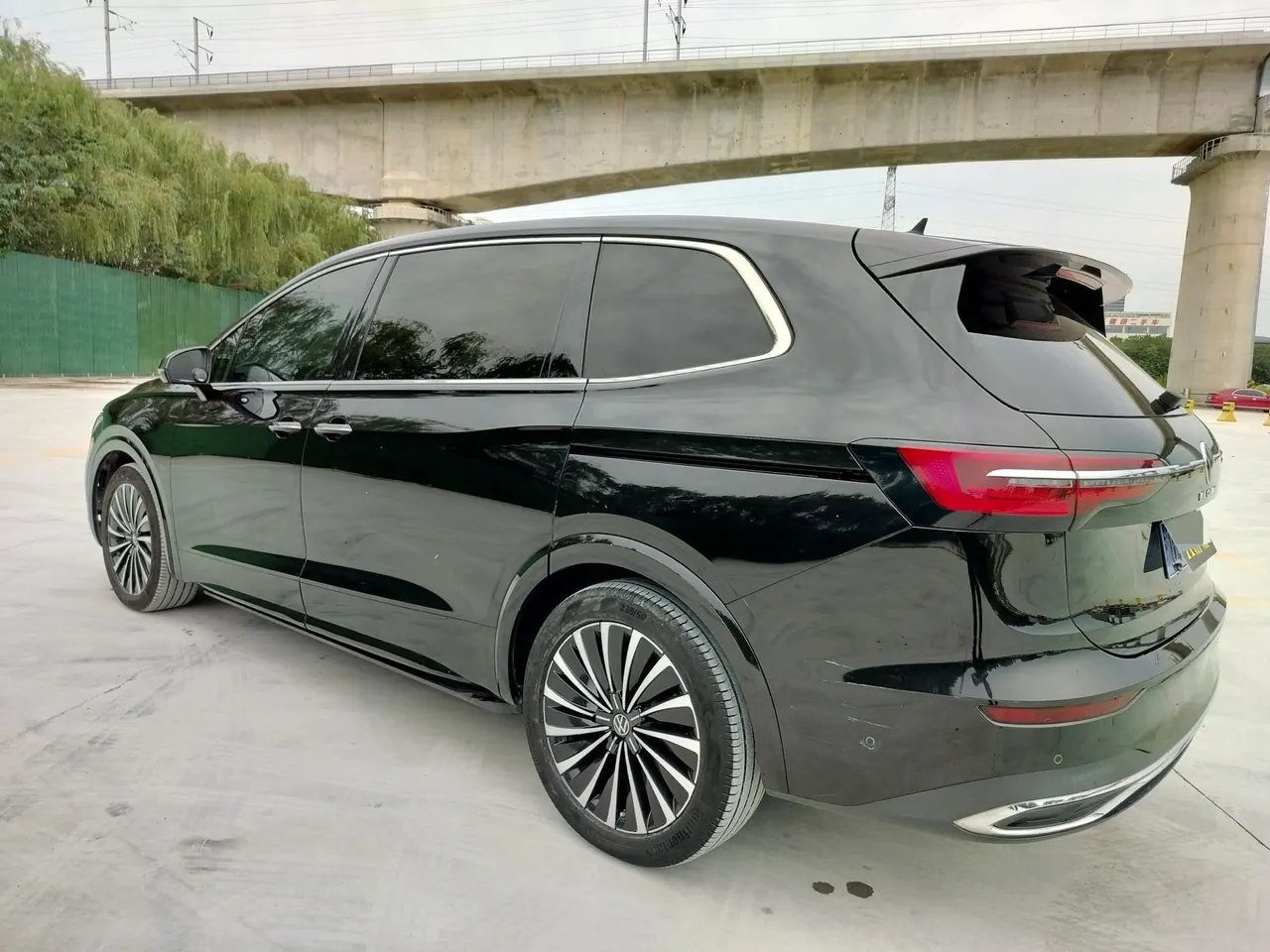 Volkswagen 2020 Wei (Viloran) 2.0TSI 380TSI Premium Edition Automatic Gear 5