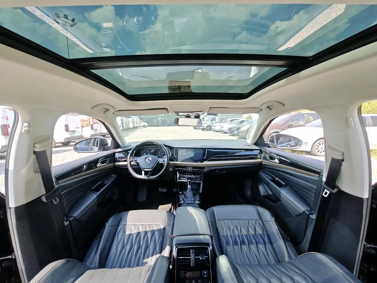Volkswagen Passat New Energy 2020 Passat PHEV 1.4T Deluxe Automatic Gear 6