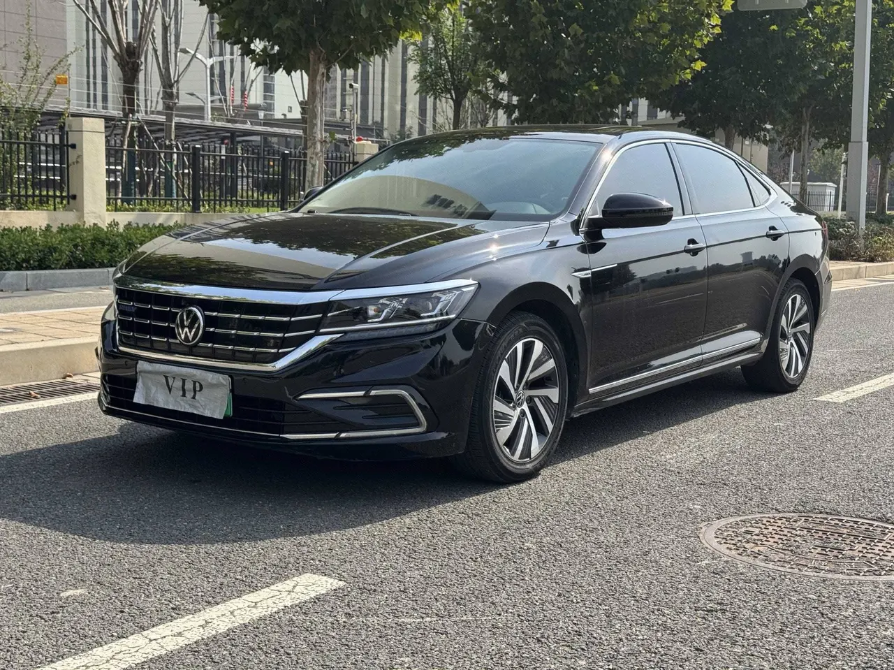Volkswagen Passat New Energy 2021 Passat PHEV 1.4T Elite Automatic Gear - View 1